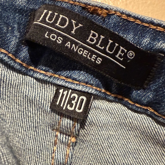 Judy Blue Jeans Women’s 11/30 Skinny Fit Denim Distressed JB88212 - Picture 7 of 10